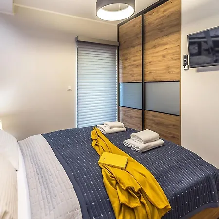 Jenny: Ski, Bike & Mountain Views Szczyrk