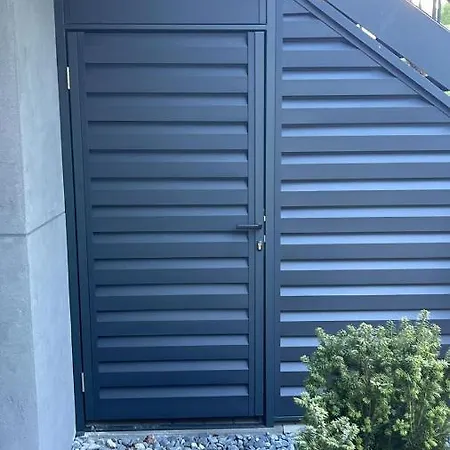 Jenny: Ski, Bike & Mountain Views Apartment Szczyrk