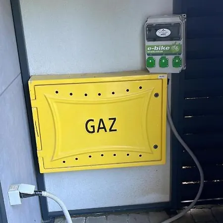 Jenny Ski&fun&bike Szkolna ładowarka E-bike Piękny Widok Na Skrzyczne I Skocznię Skalite Apartament Szczyrk